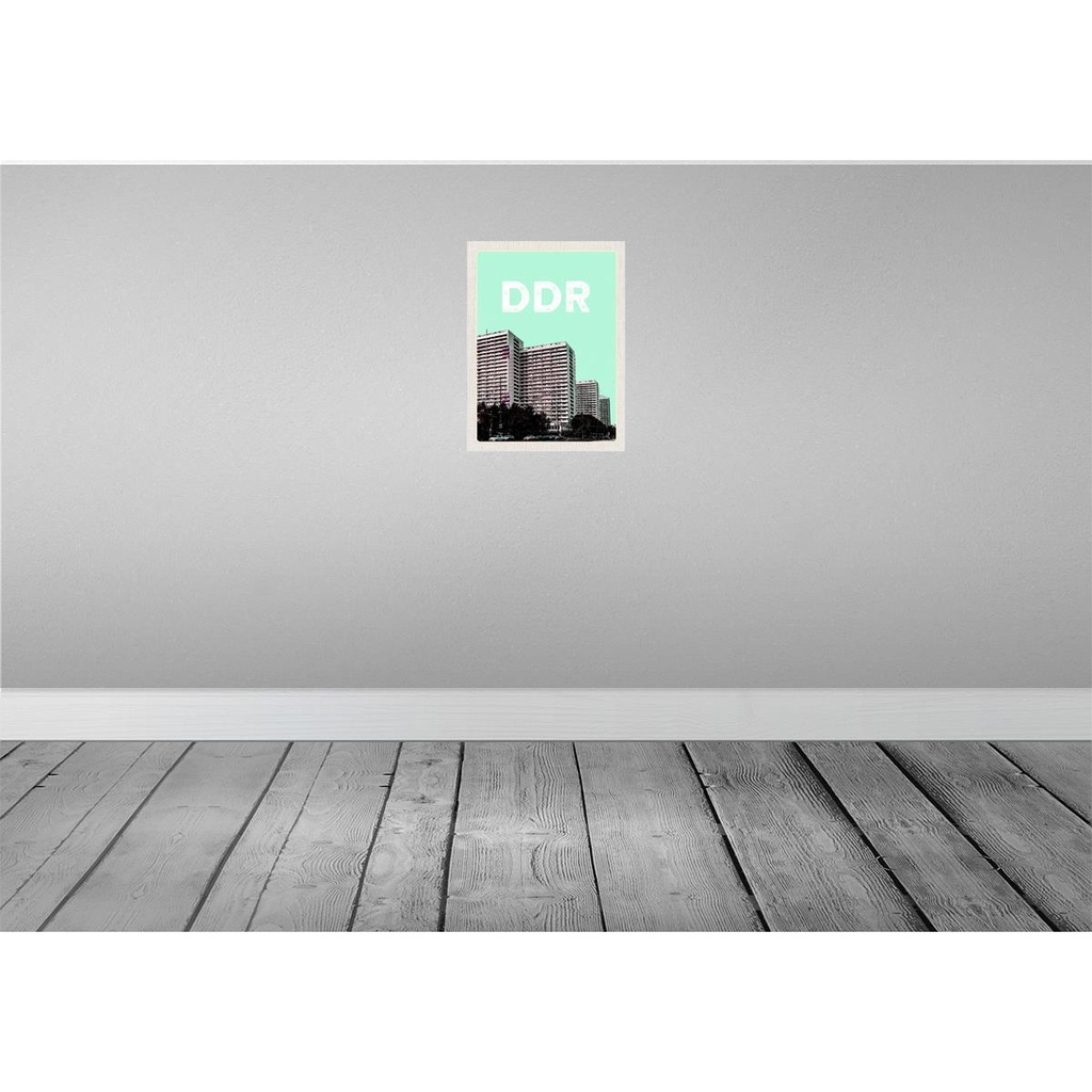 [LA-137002-H] Holzschild 40x30 cm Deutschland DDR Zeit Hochhäuser Krieg Bildmotiv Reisemotiv Bild 2