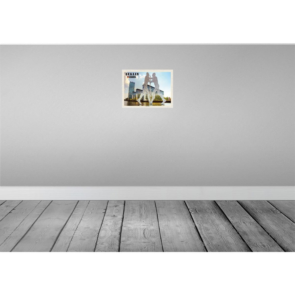 [LA-138316] Blechschild 30x40 cm Berlin Molecule Urlaub Mann Skulptur Bildmotiv Reisemotiv Abenteuer Reisen Straße Stadt Bild 2