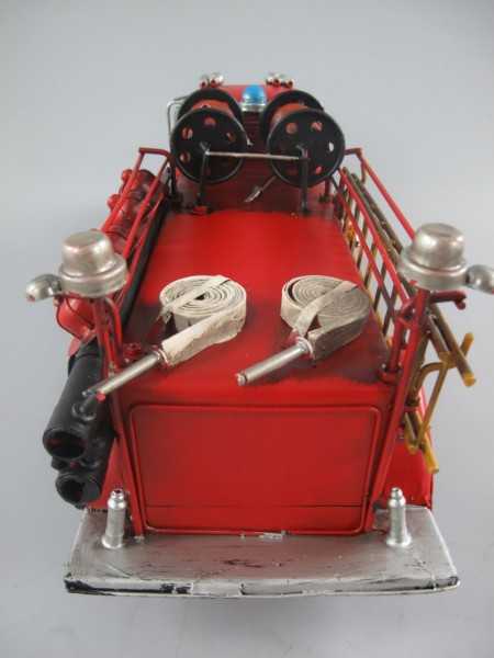 [LA-39183] Blechmodell Blechauto Modellauto Feuerwehrwagen Feuerwehrauto Bild 5