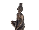 [LA-39251] Bronzeskulptur Bronzefigur Frau auf Barstuhl Barhocker Bild 8