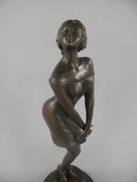 [LA-39293] Bronzeskulptur Bronzefigur Nachdenklich Schöne Frau Bild 18