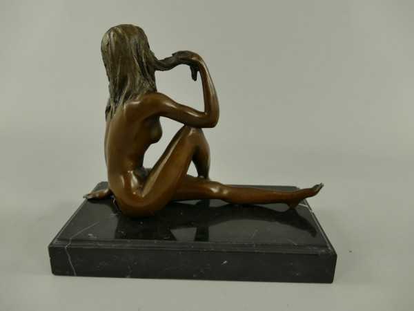 [LA-39385] Bronze Skulptur Figur Bronzeskulptur Bronzefigur Sitzende Frau Girl Bild 6