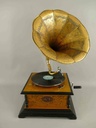 [LA-46355] Trichtergrammophon Grammophon Holz Quadratisch geschnitzt Bild 3