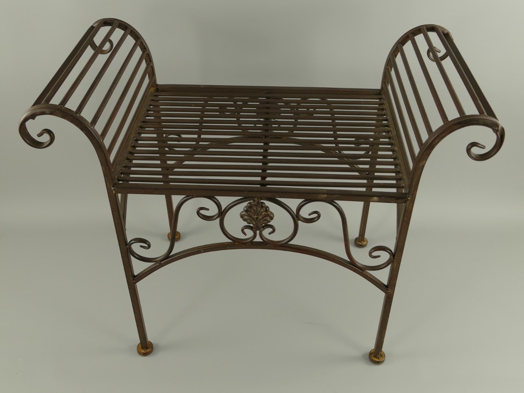 [LA-85679] Hocker Eisen RÖSTIG farbig H.55x68cm Bild 3