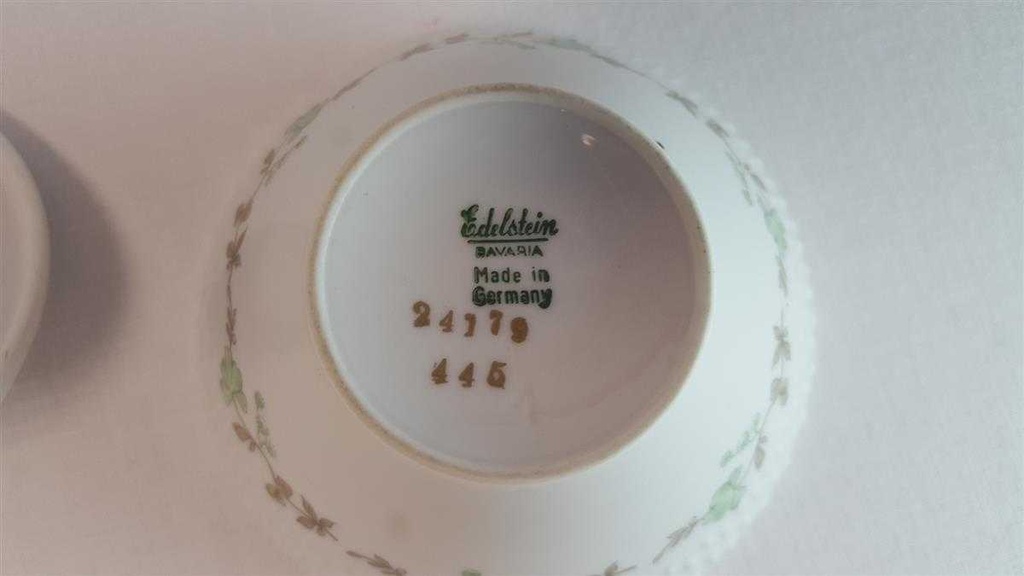 [45814939] Zuckerdose Goldrand Edelstein Bavaria Blumendekor 24179 Blumen gebraucht - sehr gut Bild 5
