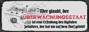 Holzschild 10x27 cm Überwachungsstaat Dorf Dekoration