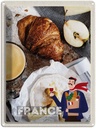 Blechschild 40x30 cm Frankreich Kaffee Croissant Birne Bildmotiv Reisemotiv Abenteuer Reisen Europa Urlaub
