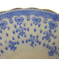 6er Set Untertasse Goldrand Stempeln sind unterschiedlich 13,8 cm Schaller Blaue Lilie Blumendekor Blumen gebraucht - gut