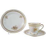 Kaffeetasse Kaffeegedeck Kaffeeset Komplett 3tlg Tirschenreuth Trianon goldene Rosendekor gebraucht - sehr gut