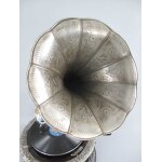 Grammophon rund Messing-Montur
