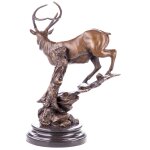 Bronzefigur Hirsch