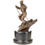 Bronzefigur Skifahrer