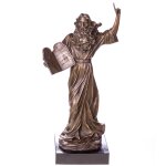 Bronzefigur Moses mit den Zehn Geboten