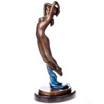 Farbige Bronzefigur weiblicher Akt
