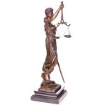 Bronzefigur Justitia