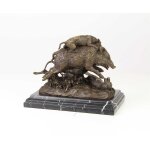 Bronzeskulptur Bronzefigur Hunde Greifen Wildschwein An