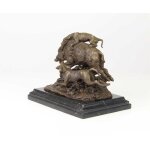 Bronzeskulptur Bronzefigur Hunde Greifen Wildschwein An