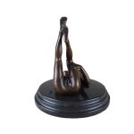 Bronzeskulptur Bronzefigur Erotik Frau Liegend Auf Dem Boden Art-Deco-Stil #46518
