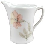 Milchkännchen groß 0,2 L Winterling Kirchenlamitz Dekor Große Blume gebraucht - sehr gut