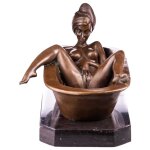 Bronze Skulptur Figur Bronzeskulptur Bronzefigur Nackte Frau in Badewanne Erotik