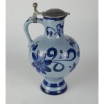 Krug mit Zinndeckel Henkelkrug Steingut Blau H 26 cm
