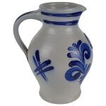 Krug Weinkrug Handarbeit mit Signatur 21,7 cm M - Schilz...