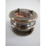 Kompaß Messing brüniert im Lederbox D.9cm