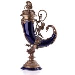 Porzellan mit Bronze Deckelvase Pferd Maße (HxBxT)...