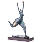 Moderne Bronzefigur abstrakte Frau mit grüner Patina