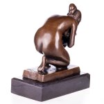 Bronzefigur Weiblicher Akt Die Trinkende