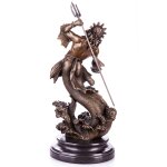 Mythologische Bronzefigur des Römischen Gottes...