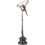 Bronzefigur Turnerin mit Ring und Tuch