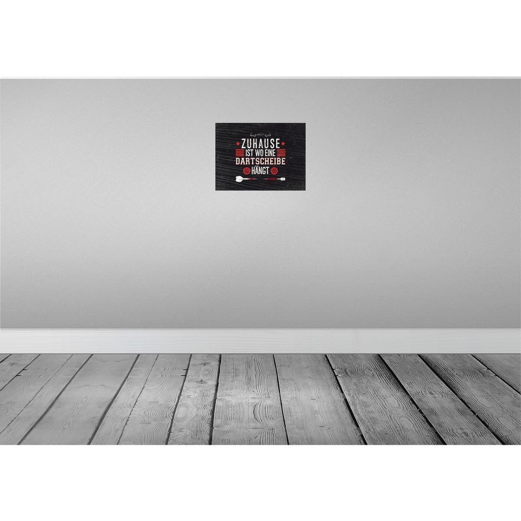 [LA-138702-H] Holzschild 30x40 cm Zuhause ist wo eine Dartscheibe Spruch Zitat Bild 2