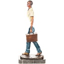 [LA-1822756] Farbige Bronzefigur Mann mit Koffer Modern Bild 2