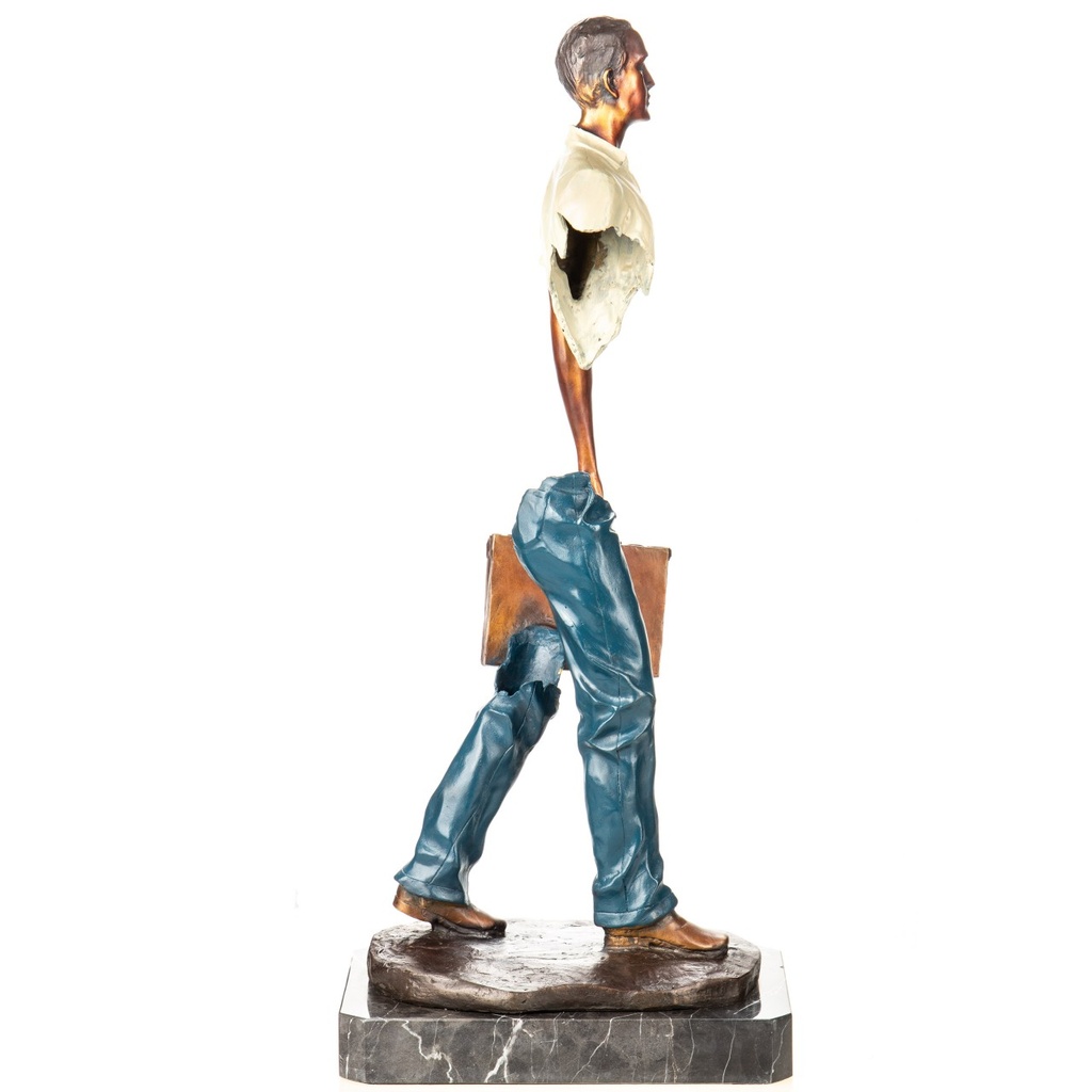 [LA-1822756] Farbige Bronzefigur Mann mit Koffer Modern Bild 4