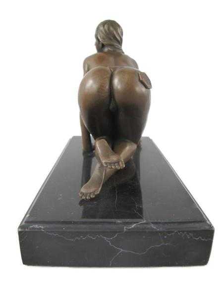 [LA-39233] Bronzeskulptur Bronzefigur knieende Frau Bild 2