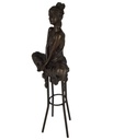 [LA-39252] Bronzeskulptur Bronzefigur Sitzende Frau auf Einem Barstuhl Bild 2