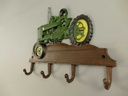[LA-40548] Garderobenhaken Kleiderhaken Wandhaken Traktor grün L 35x28 cm Gusseisen Bild 3