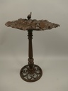 [LA-41266] Gusseisen Vogeltränke rustikal braun H 61x40 cm Bild 2