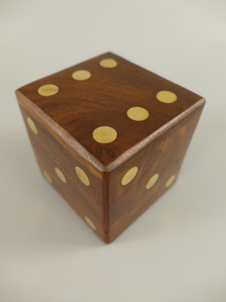 [LA-42779] 5er Würfel-Set Spielwürfel in Holzbox Würfelform Braun/Messing 6x6x6cm Bild 4