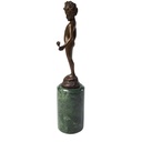 [LA-43239] Bronzeskulptur Bronzefigur Mädchen Hält Eine Rose Klassisch Bild 2