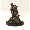 [LA-43258] Bronzeskulptur Bronzefigur Frau Umarmt Sitzend Einen Phallus Bild 15