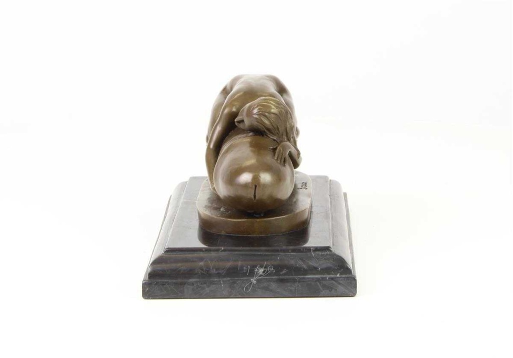 [LA-43839] Bronzeskulptur Bronzefigur Erotik Frau Umarmt Liegend Einen Phallus Bild 5
