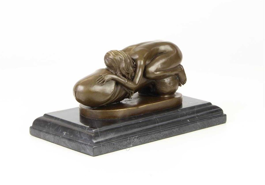[LA-43839] Bronzeskulptur Bronzefigur Erotik Frau Umarmt Liegend Einen Phallus Bild 7