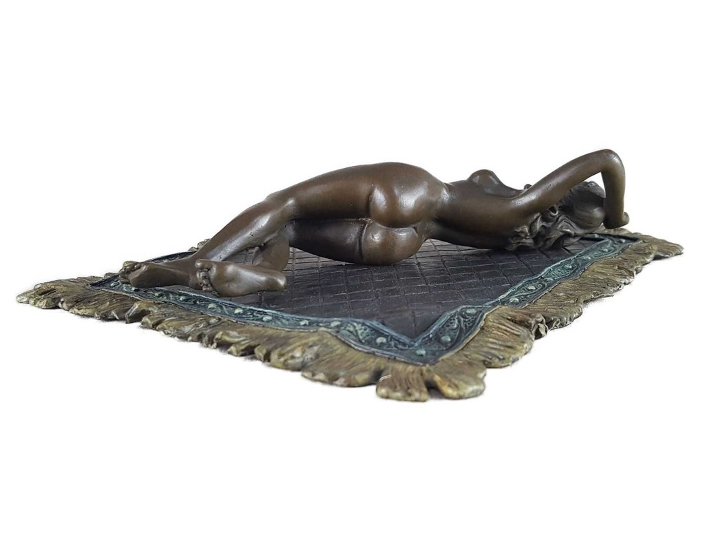 [LA-44355] Bronzeskulptur Bronzefigur Frau Nackt Weiblicher Akt Auf Teppich Bild 5
