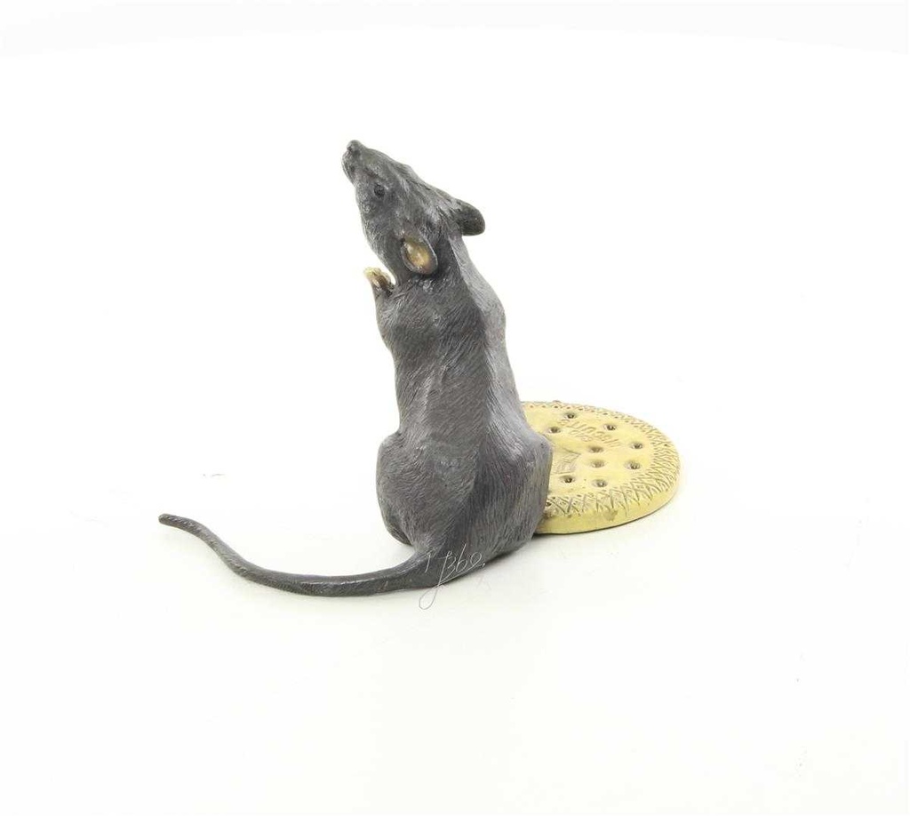 [LA-44366] Bronzeskulptur Bronzefigur Maus mit Keksen Bild 9