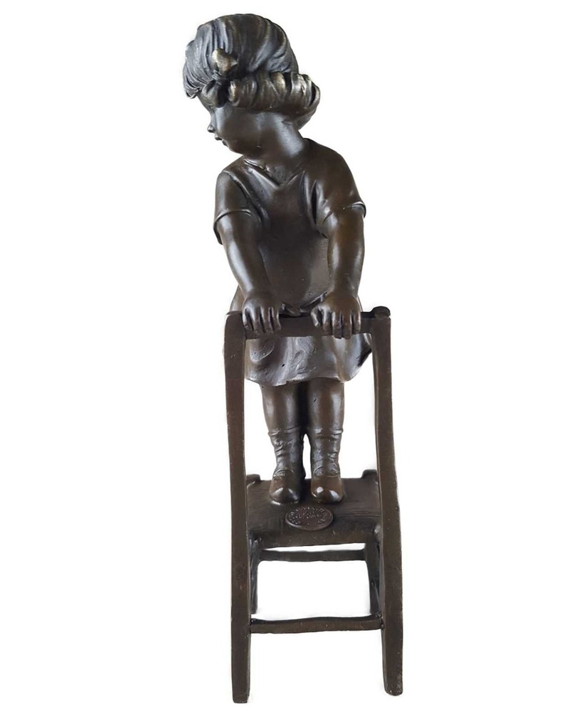 [LA-45272] Bronzeskulptur Bronzefigur Mädchen Auf Hocker Bild 3