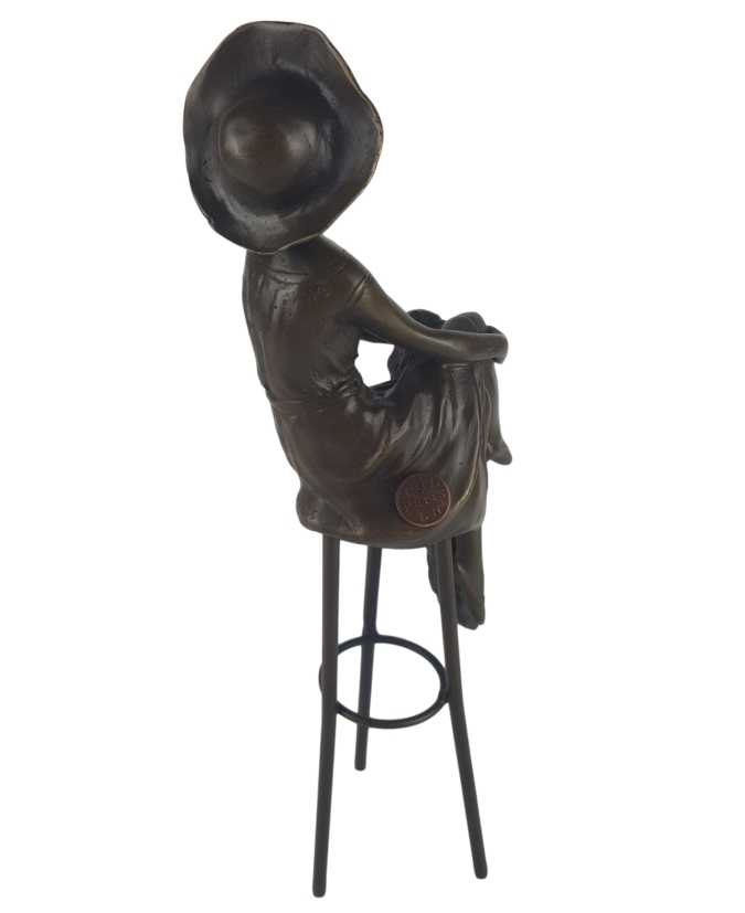 [LA-46184] Bronzeskulptur Bronzefigur Frau auf Barstuhl Barhocker Bild 4