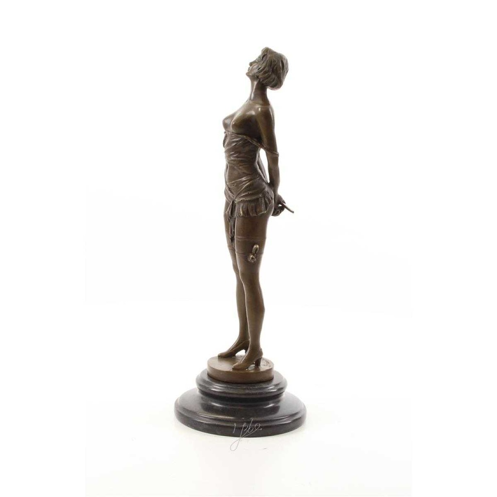 [LA-49789] Bronzeskulptur Bronzefigur Frau mit Reitgerte Bild 5