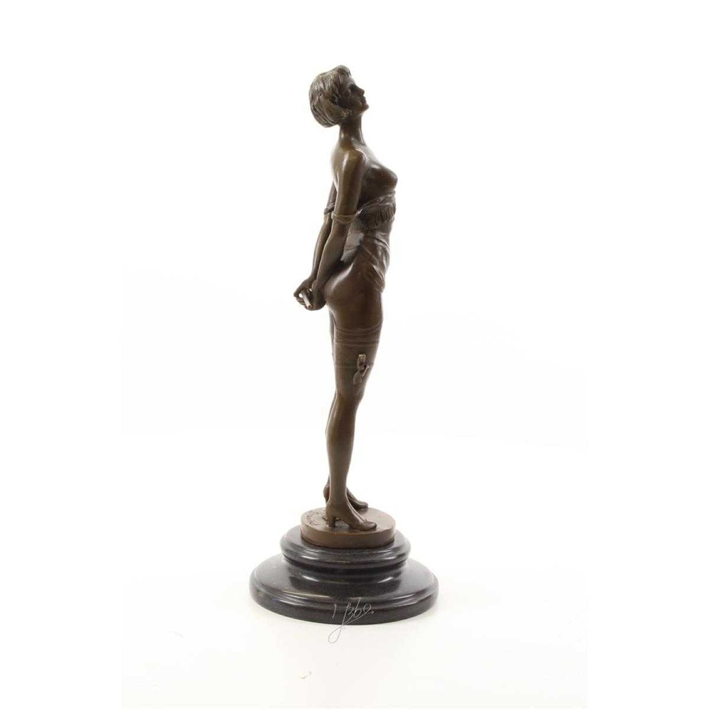 [LA-49789] Bronzeskulptur Bronzefigur Frau mit Reitgerte Bild 13